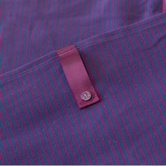 Lululemon Vinyasa Scarf Rulu in Hyper Stripe Plum / Plum Athleisure - Picture 4 of 14